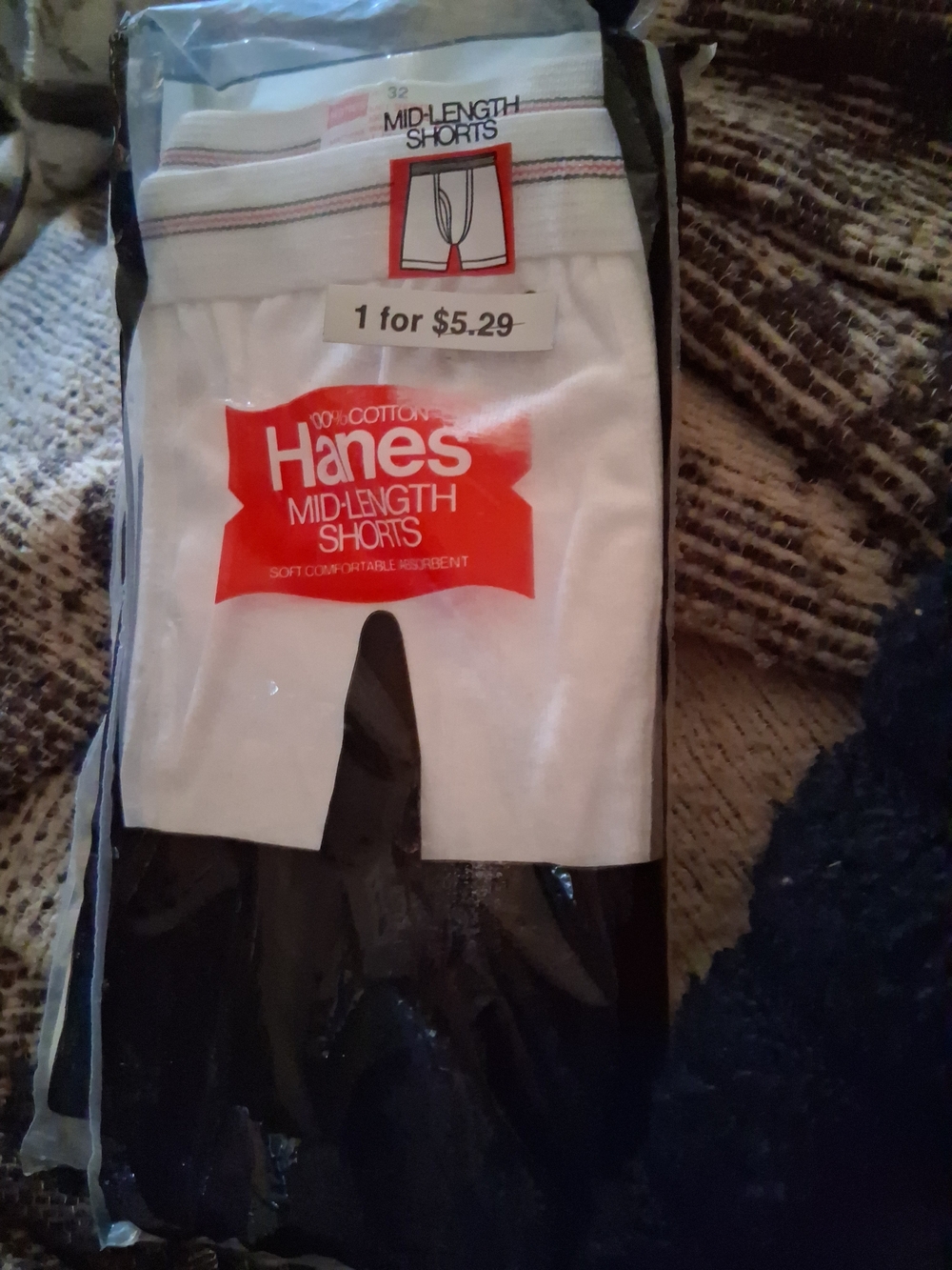 Hanes White Men’s Mid-Length Cotton Undershirts Vintage
